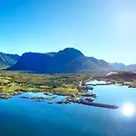 Steinbakk - Vestresand Lofoten Feriehus *