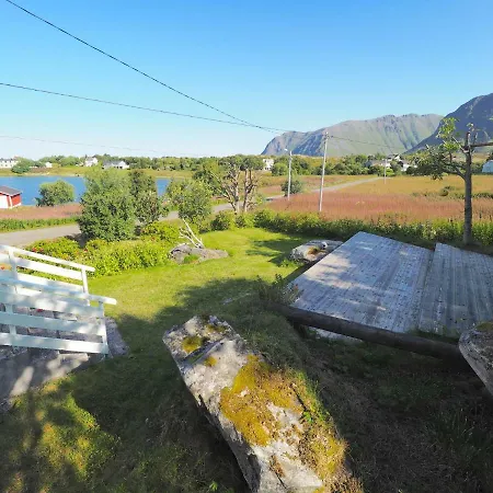 Steinbakk - Vestresand Lofoten Vakantiehuis *